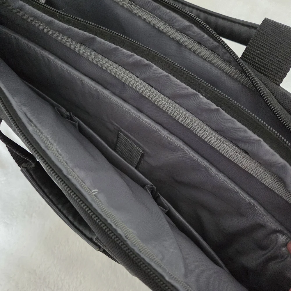 Kenneth Cole Reaction Black Laptop Briefcase with Shoulder Strap